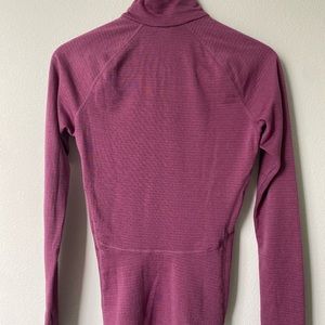 Patagonia Capilene top